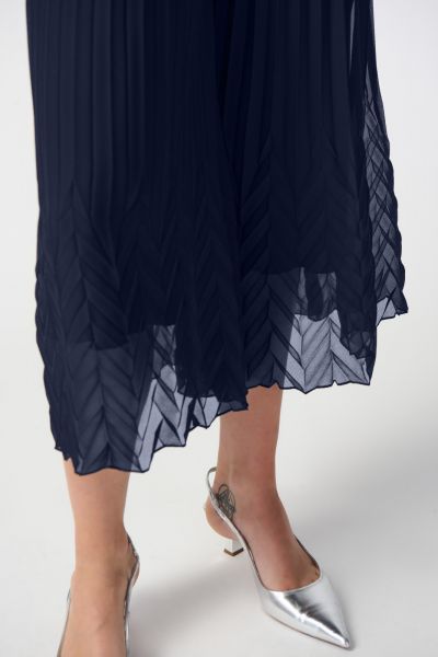 Joseph Ribkoff Midnight Blue Chiffon Pleated Pull-On Culotte Pants Style 241931