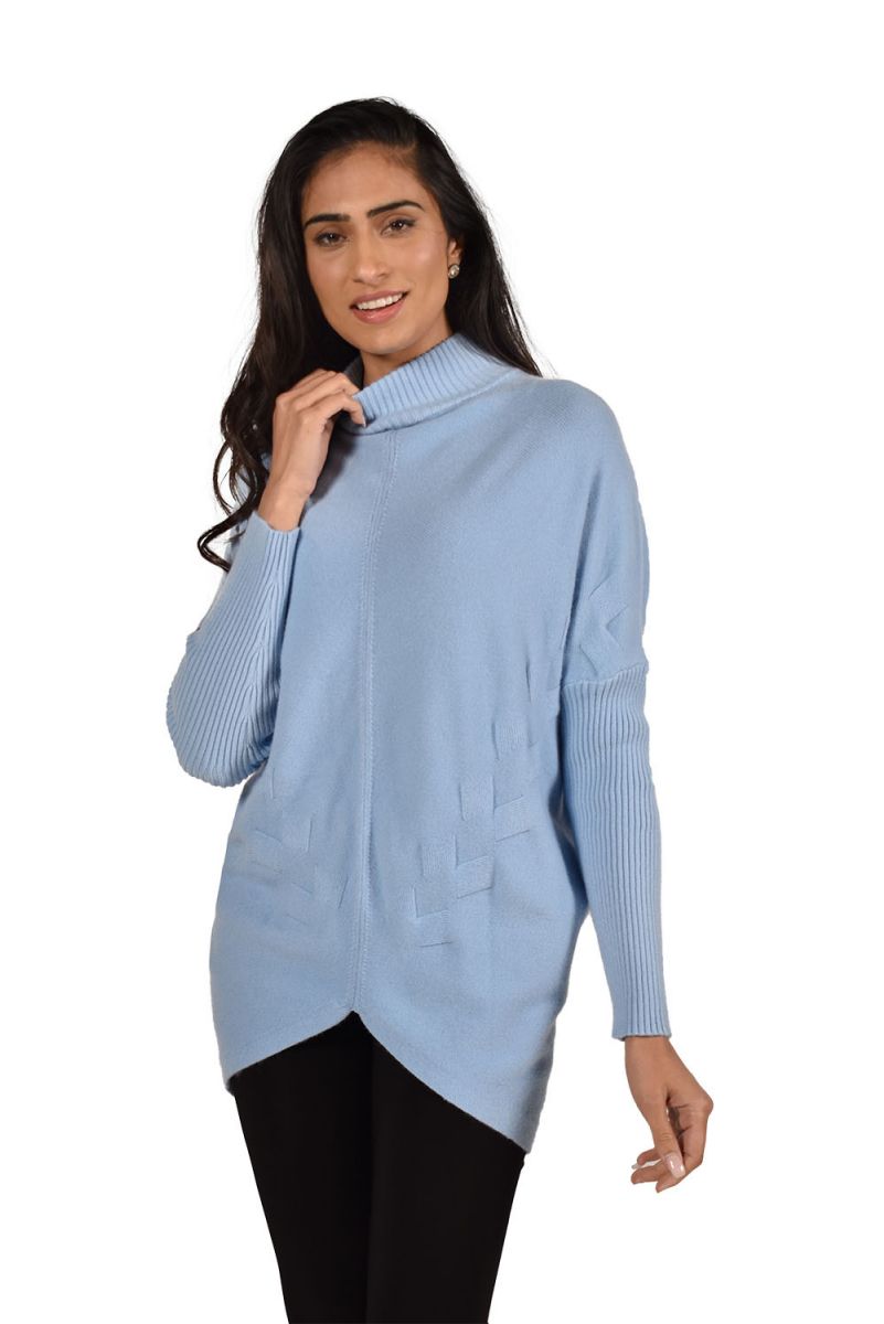 Frank Lyman Blue Knit Sweater Style 213134U