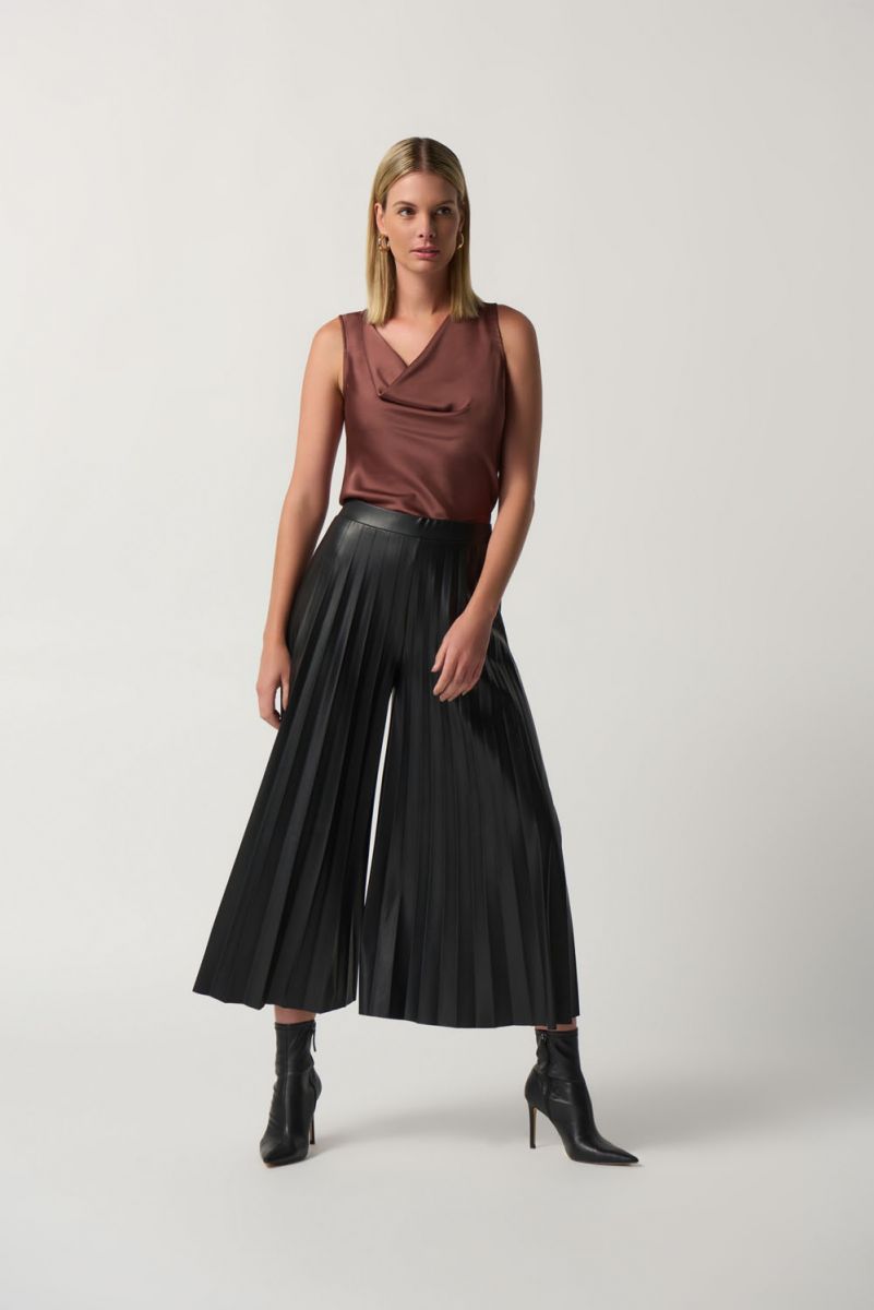 Black Relaxed Fit Culotte Trousers