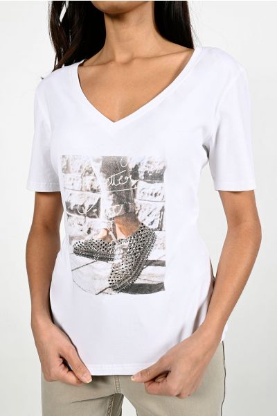 Frank Lyman White T-Shirt Style 226110-FL