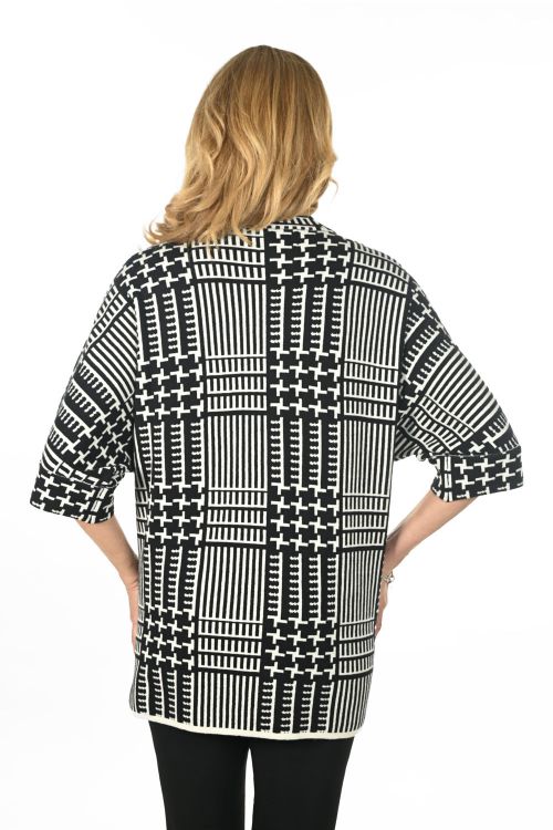 Frank Lyman Black/White Jacket Style 234107U