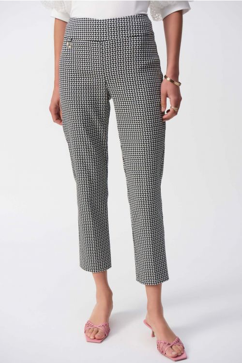 Joseph Ribkoff White/Black Geometric Jacquard Crop Pull-on Pants Style 251220