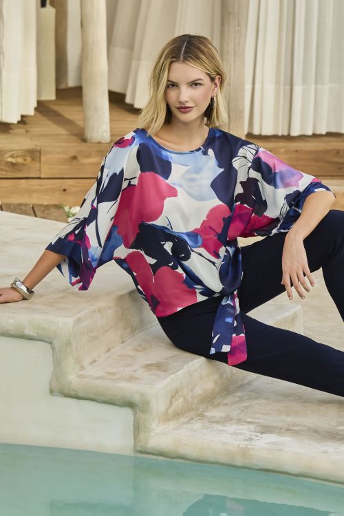 Frank Lyman Fuchsia/Blue Floral Print Puff Sleeve Top Style 256102